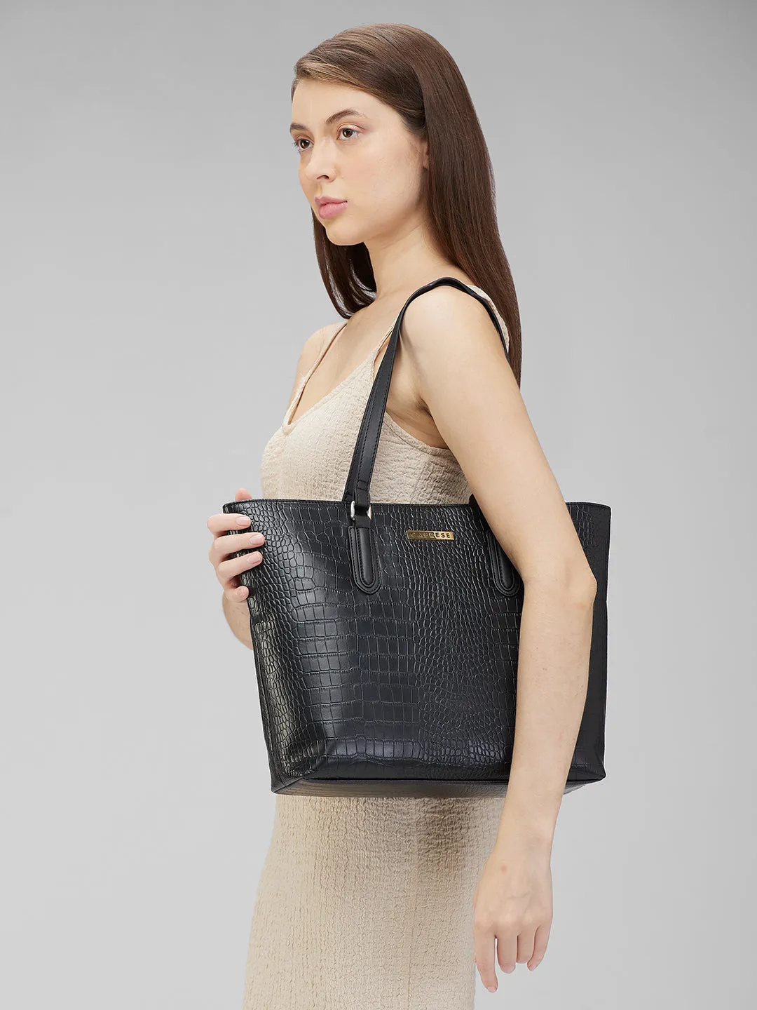 Caprese Flix Tote Medium Black