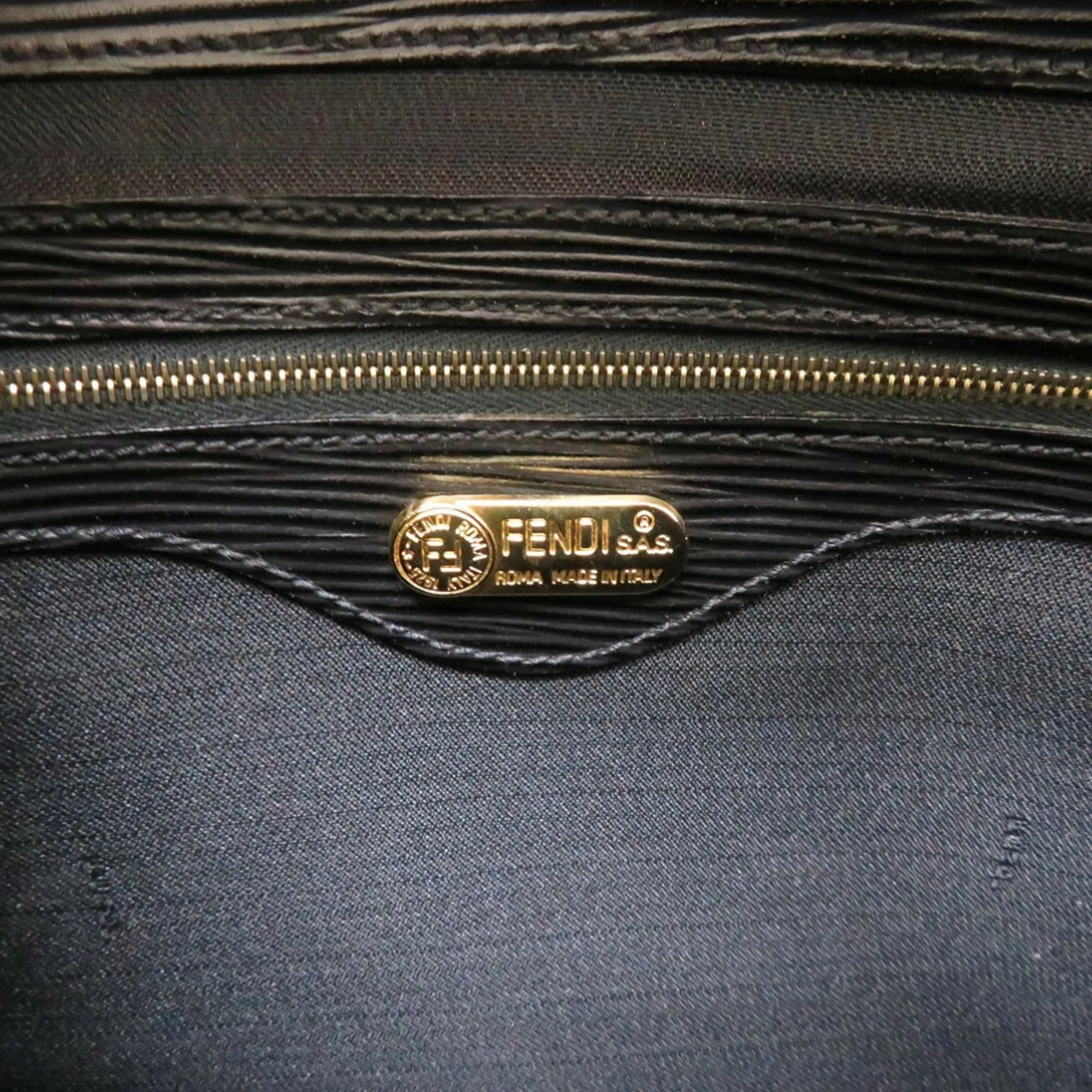 FENDI leather black handbag 0115