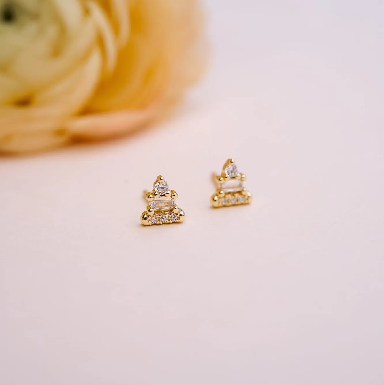 Henrietta Elegance Studs