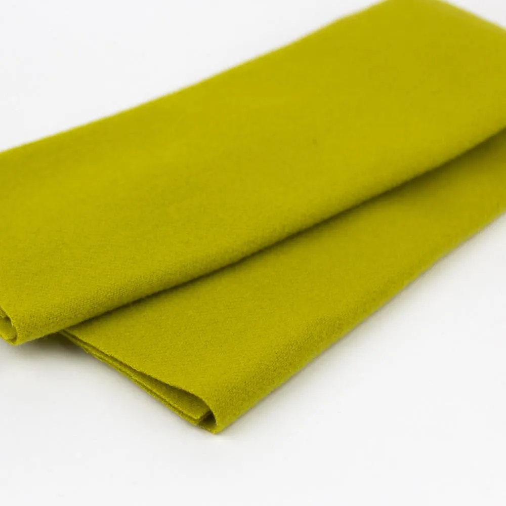 LN11 - Merino Wool Fabric Artichoke Heart