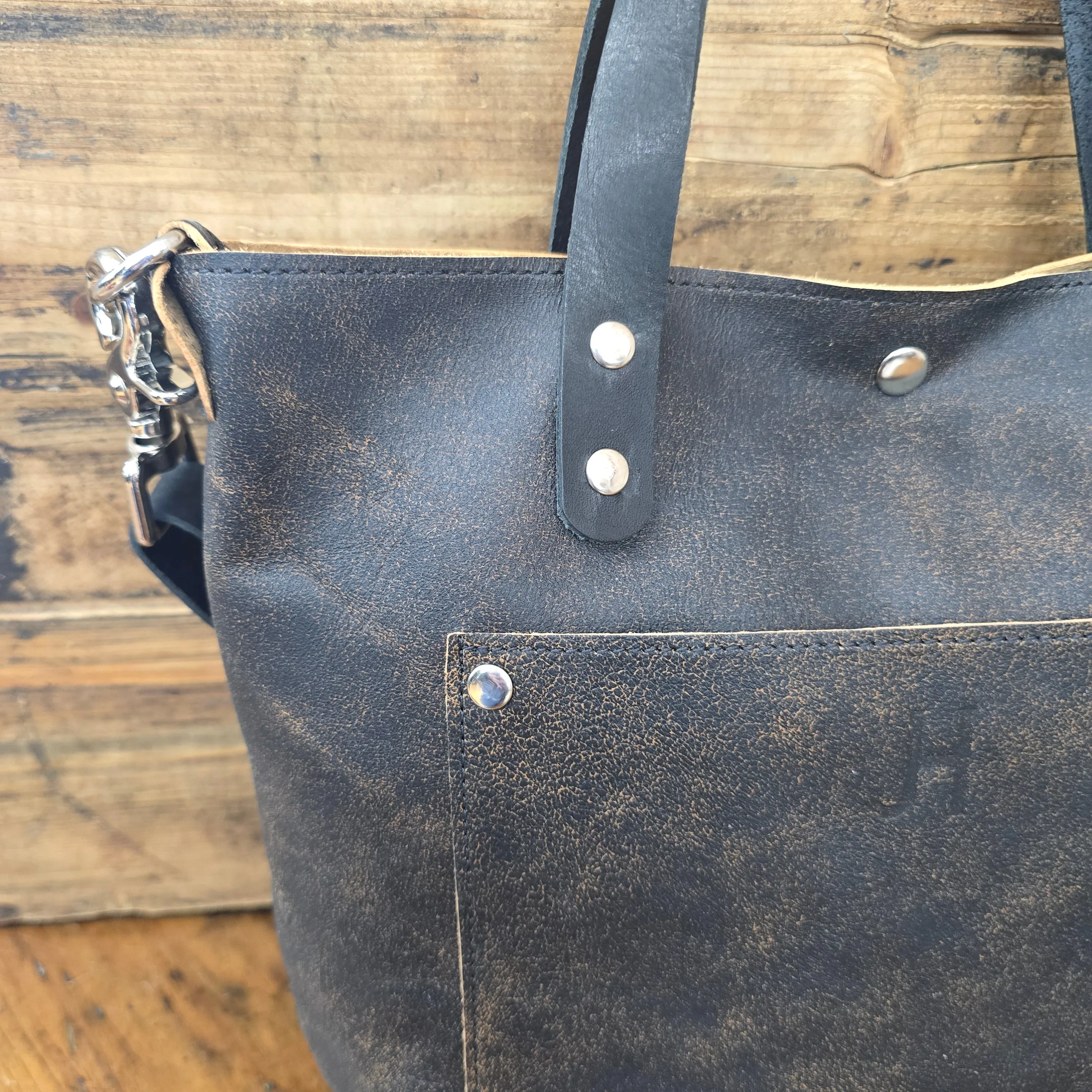 Shorty Tote - Black & Tan