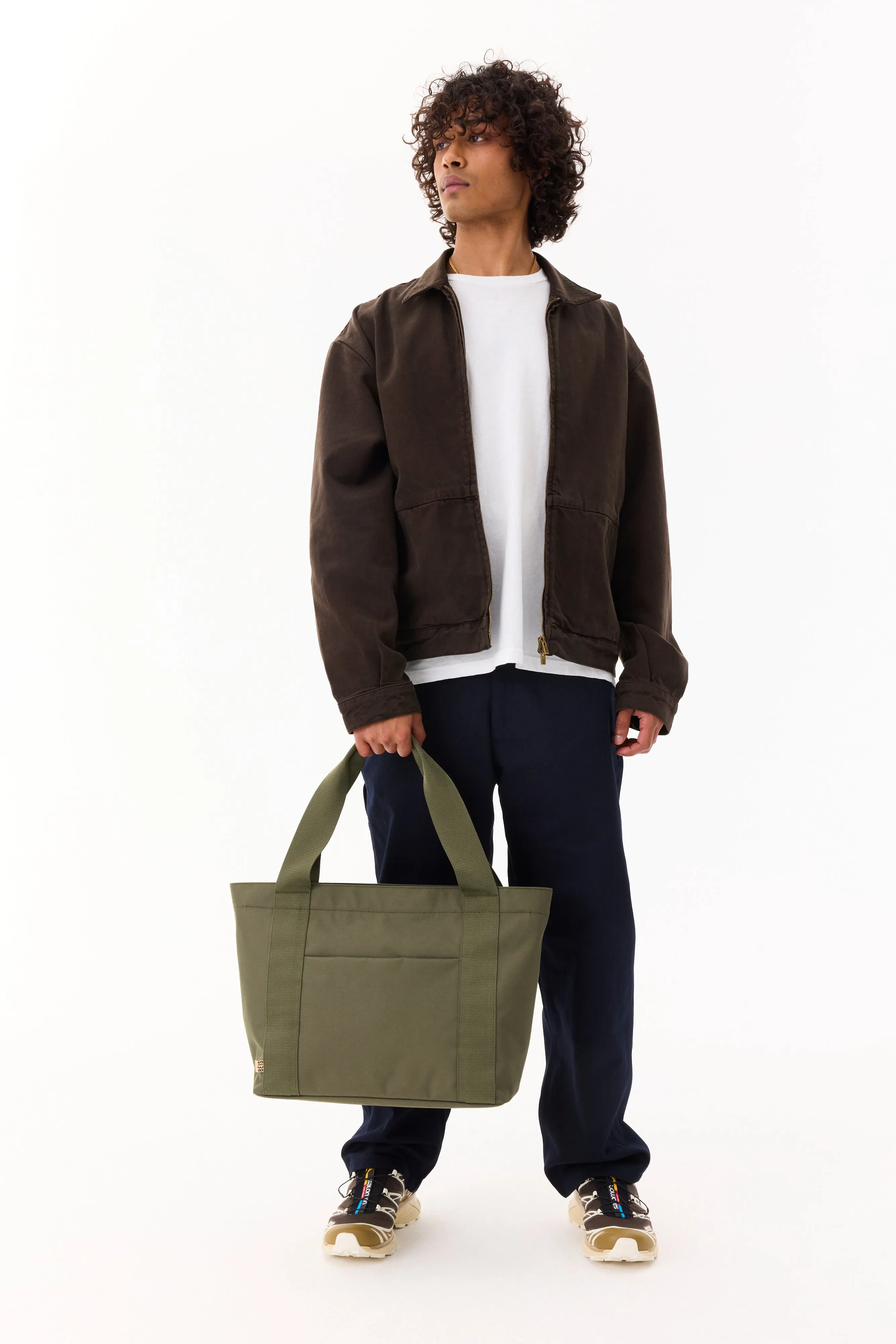 The BÉISics Tote in Olive